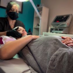 Fabulash Faces - Pregnancy Safe Facial