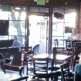 Vino Bella - Mick Batali playing keyboard and singing. - Wine Bars Near Me - Issaquah, Washington