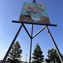 World's Largest Easel