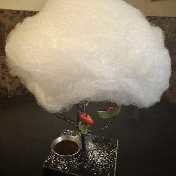 Cravings Tapas Bistro - Zeppole Tree $13.50 - Tapas/Small Plates Near Me - Ridgewood, New Jersey