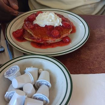 NORMS Restaurant - Yummy pancakes - American Near Me - Costa Mesa, California NORMS Restaurant - Yummy pancakes - American Near Me - Costa Mesa, California