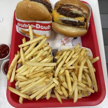 In-N-Out Burger - Double double cheeseburger and fries - Fast Food Near Me - Las Vegas, Nevada In-N-Out Burger - Double double cheeseburger and fries - Fast Food Near Me - Las Vegas, Nevada