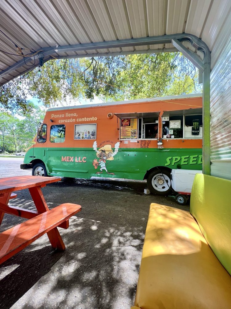 Rico's Taco Cafe