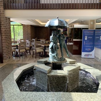 Quality Inn Schaumburg - Chicago - Fountain in the lobby - Hotels Near Me - Schaumburg, Illinois Quality Inn Schaumburg - Chicago - Fountain in the lobby - Hotels Near Me - Schaumburg, Illinois