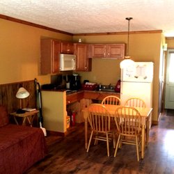 Creekside Cabins Bed Breakfast 12 Wegman Rd Livingston