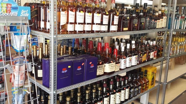 Winns Liquor