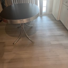 Kitchen (dining area)