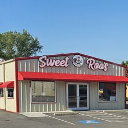 Sweet Roo’s - Restaurant front