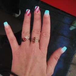 U S Nail Salon