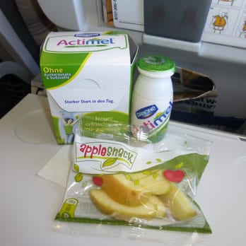 Lufthansa - breakfast snack - Airlines Near Me Lufthansa - breakfast snack - Airlines Near Me