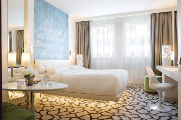 Hotel N’vy by null