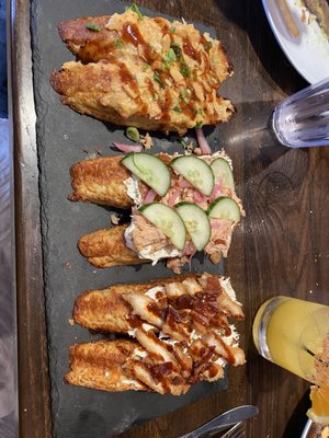 Three22 Kitchen + Cocktails by null