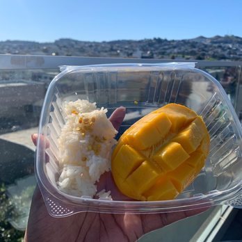 BiteUnite - Dessert: Mango sticky rice & The City Views - Cooking Classes Near Me - San Francisco, California BiteUnite - Dessert: Mango sticky rice & The City Views - Cooking Classes Near Me - San Francisco, California