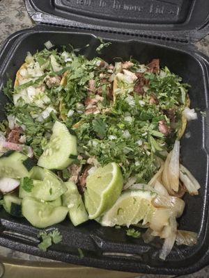Aztecas Taco Truck by null