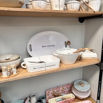 Simply Perfect - Home Decor Near Me - Tehachapi, California