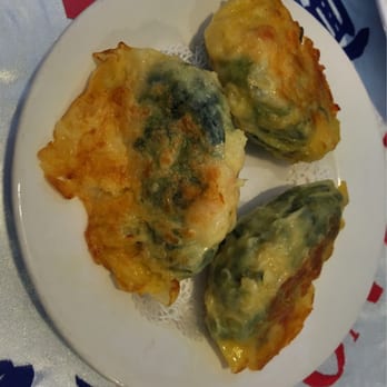 Wonton King - Huge Shrimp Veggie Potstickers - very shrimpy - Dim Sum Near Me - Saint Louis, Missouri Wonton King - Huge Shrimp Veggie Potstickers - very shrimpy - Dim Sum Near Me - Saint Louis, Missouri