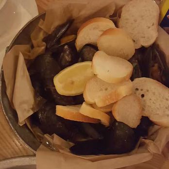 Brooklyn Crab - Mussel batch (12) - Seafood Near Me - Brooklyn, New York