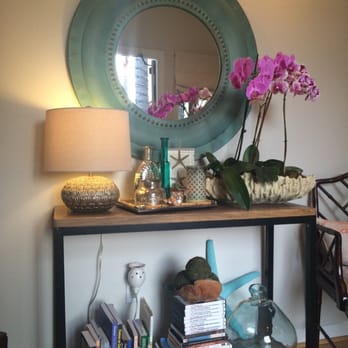 Moonlight Beach Dental - Office entrance - General Dentistry Near Me - Encinitas, California