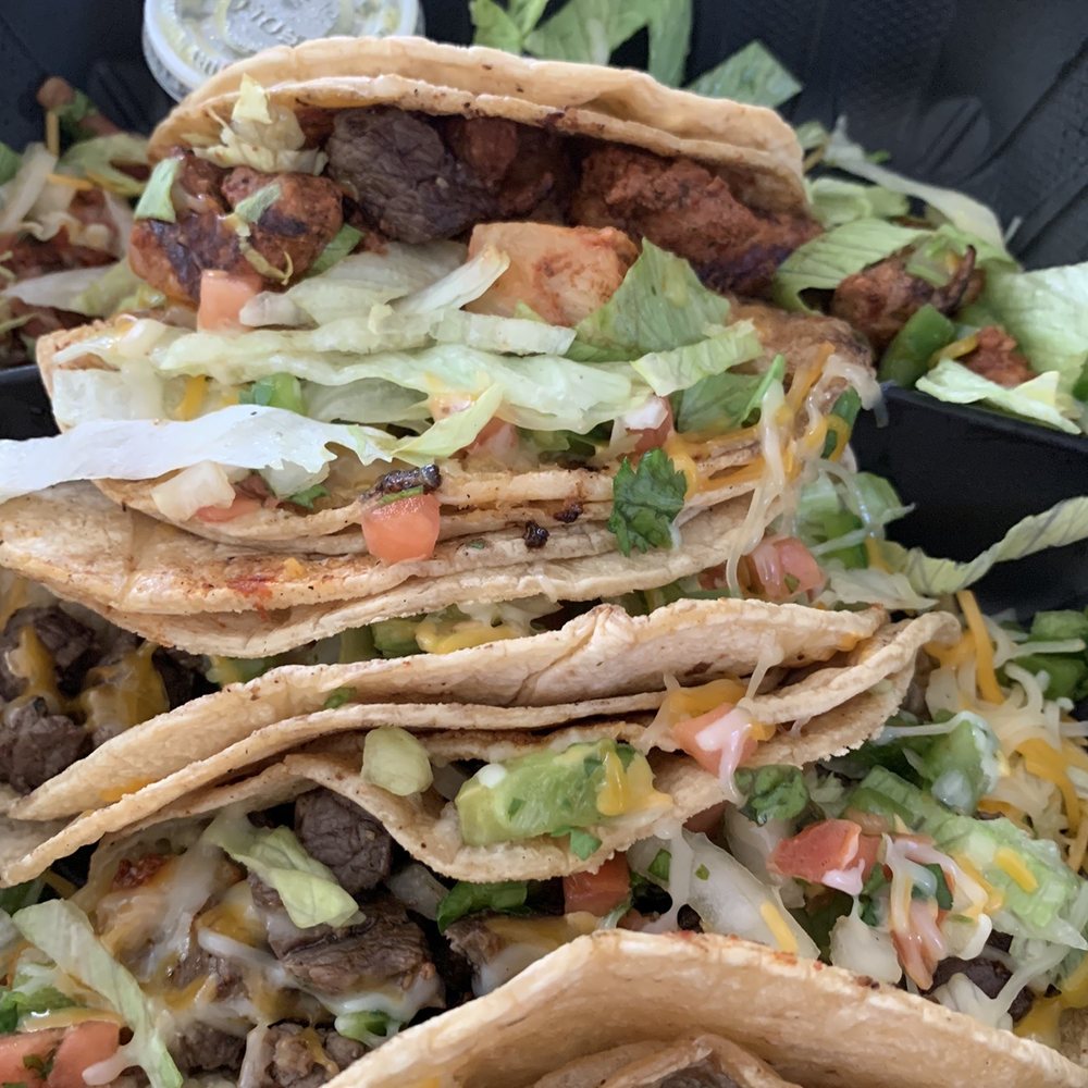 3 tacos-2 beef, 1- el pastor 3 tacos-2 beef, 1- el pastor