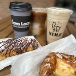 Java Loco - Chocolate croissant  Cheese danish