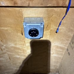 Stones Electric - Range Outlet install