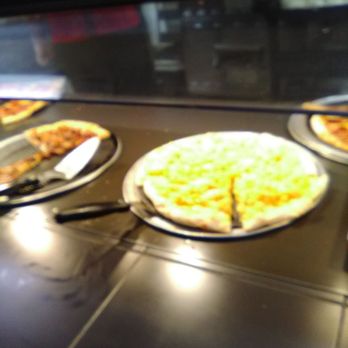 Cicis Pizza - Pizza buffet. It was rush hour and the Cici's team was working hard to get new pizzas out. - Pizza Near Me - Oklahoma City, Oklahoma