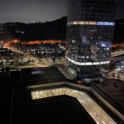 AC Hotel by Marriott Santiago Costanera Center - Sky costanera at night