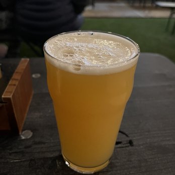 Ghost Town Brewing - Laurel - Chalice Hazy IPA - Breweries Near Me - Oakland, California Ghost Town Brewing - Laurel - Chalice Hazy IPA - Breweries Near Me - Oakland, California
