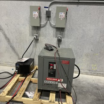 R E Electric - Connecting 208 for forklift - Electricians Near Me