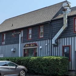 Bar Bill Tavern - Outside, side view of the restaurant.