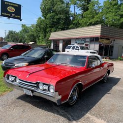 Kleen car shop - Older car detailing