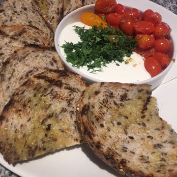 Moxies Pickering Restaurant - whipped feta and feta - Canadian (New) Near Me - Pickering, Ontario