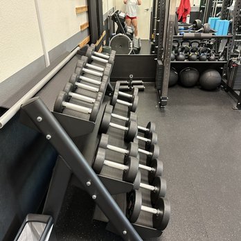 Distant Fitness - Dumbbell rack, kettlebells, and cable machine. - Gyms Near Me - Las Vegas, Nevada Distant Fitness - Dumbbell rack, kettlebells, and cable machine. - Gyms Near Me - Las Vegas, Nevada