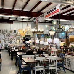 Encore Home Furnishings - Dining Showroom