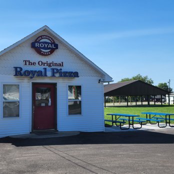 Original Royal Pizza - the front of the restaurant - Pizza Near Me - Northwood, Ohio Original Royal Pizza - the front of the restaurant - Pizza Near Me - Northwood, Ohio