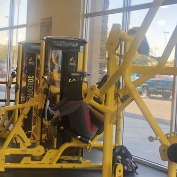 Planet Fitness - Another person sat on phone in 30 min express room. Always. - Gyms Near Me - Hanford, California Planet Fitness - Another person sat on phone in 30 min express room. Always. - Gyms Near Me - Hanford, California