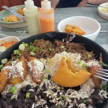 Lulla's - Short ribs with rice, beans, plantains. - Venezuelan Near Me - Brooklyn, New York Lulla's - Short ribs with rice, beans, plantains. - Venezuelan Near Me - Brooklyn, New York