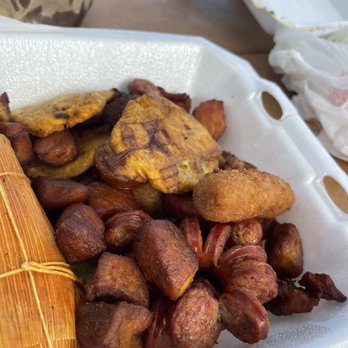 El Bohio Cuban Restaurant - Great apps - Cuban Near Me - Lantana, Florida