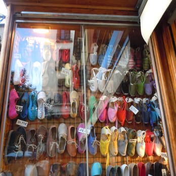 Casa Hernanz - One of the front windows - Shoe Stores Near Me - Madrid, M