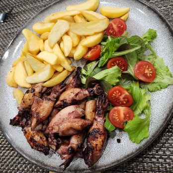 Restaurante Atlântico - Our favorite Baby Squid with Potato Wedges! So tender and flavorful! Highly recommended! - Portuguese Near Me - Salema, 08 Restaurante Atlântico - Our favorite Baby Squid with Potato Wedges! So tender and flavorful! Highly recommended! - Portuguese Near Me - Salema, 08