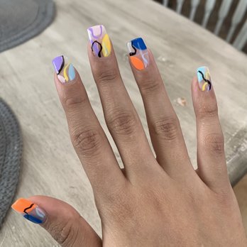Hollywood Salon Spa - Nail Salons Near Me - Houston, Texas