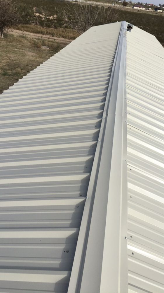 Slide of E&I Roofing & Welding Service