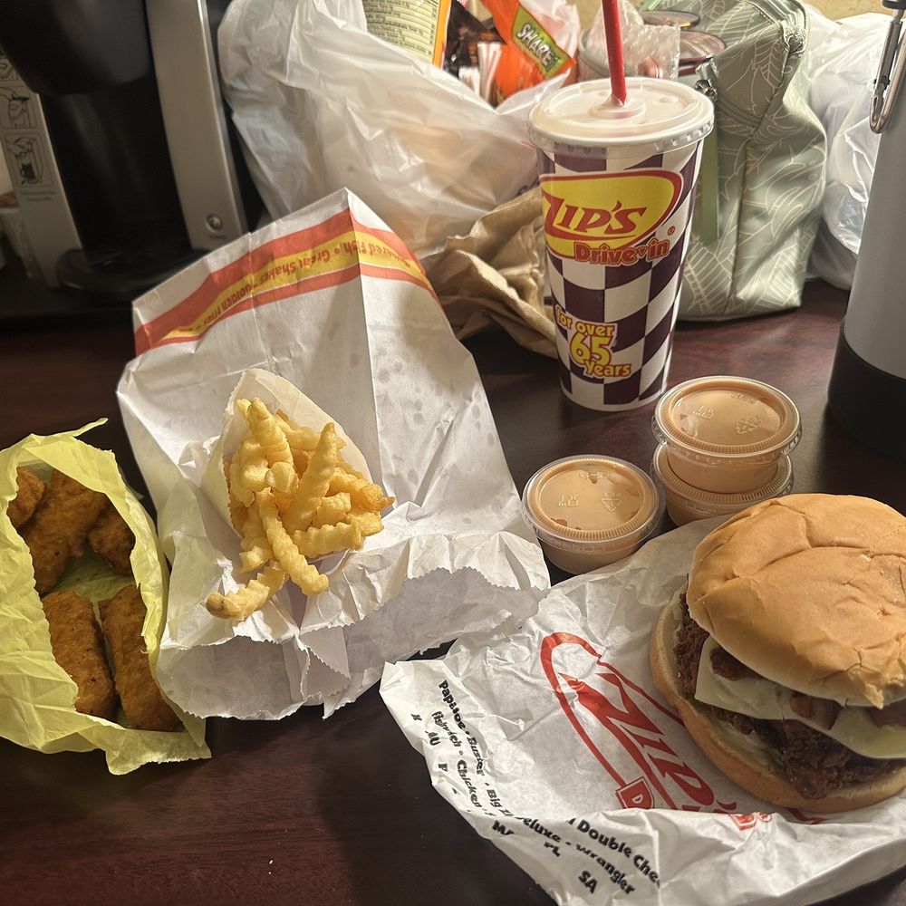 Zips Drive In - Burger, fries, shake, mozzarella sticks - Burgers Near Me - Ponderay, Idaho Zips Drive In - Burger, fries, shake, mozzarella sticks - Burgers Near Me - Ponderay, Idaho