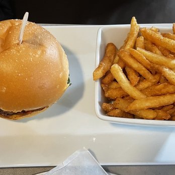 Zest - Beyond burger and fries - New American Near Me - Bay Shore, New York Zest - Beyond burger and fries - New American Near Me - Bay Shore, New York