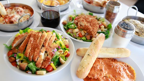 Louie Angelo’s Pizza & Italian by null