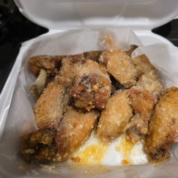 Wings Restaurants - Garlic parm - Chicken Wings Near Me - Las Vegas, Nevada