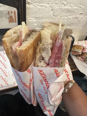 All'Antico Vinaio by null