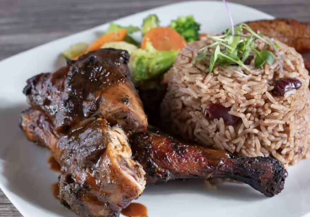 Indulce Jamaican Fusion Logo