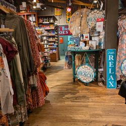 Cracker Barrel Old Country Store - Cracker Barrel, Jonesville