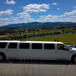Spokane Limousine - Our new 16 passenger white ford expedition